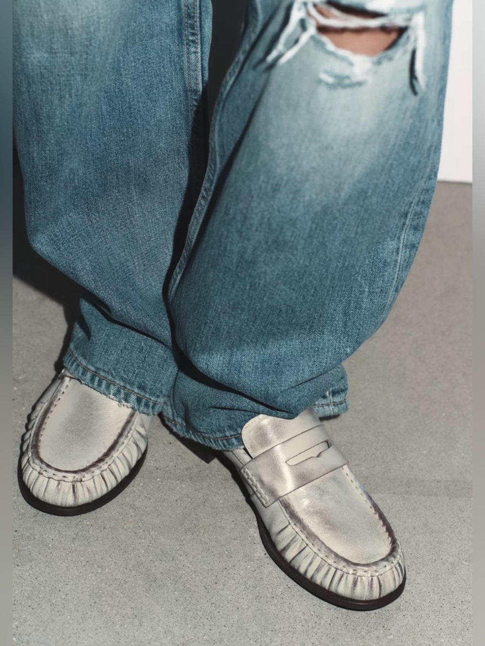 ZARA WHITE DISTRESSED LEATHER LOAFERS